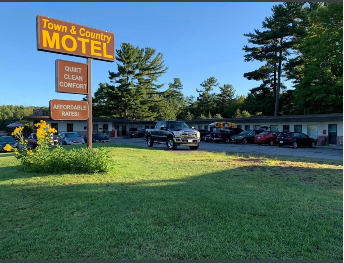 Town & Country Motel Parry Sound Εξωτερικό φωτογραφία